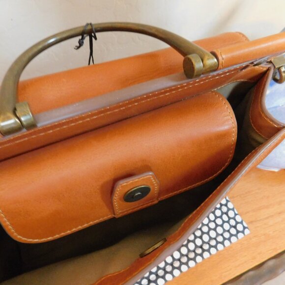 NWT Frye Farrah cognac leather satchel metal top handle tote bag crossbody purse - Picture 5 of 16